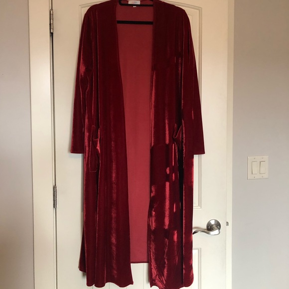 LuLaRoe Sweaters - Large LuLaRoe Sarah